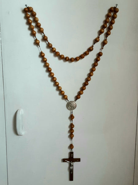 Large hanging wall rosary. Wooden beads. St Benedict crucifix. Full view. 