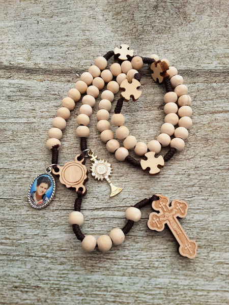 Carlo Acutis children's rosary