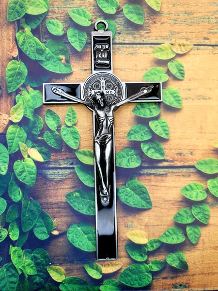 St Benedict crucifix Black front